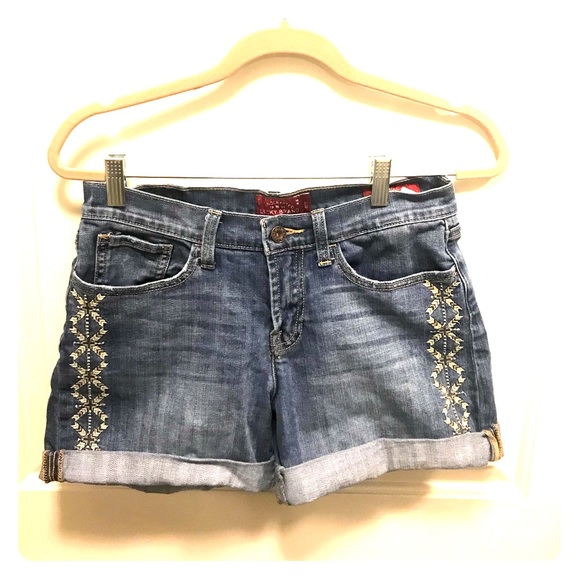 Lucky Brand Pants - Lucky Brand Embroidered Jean shorts-Small size 27